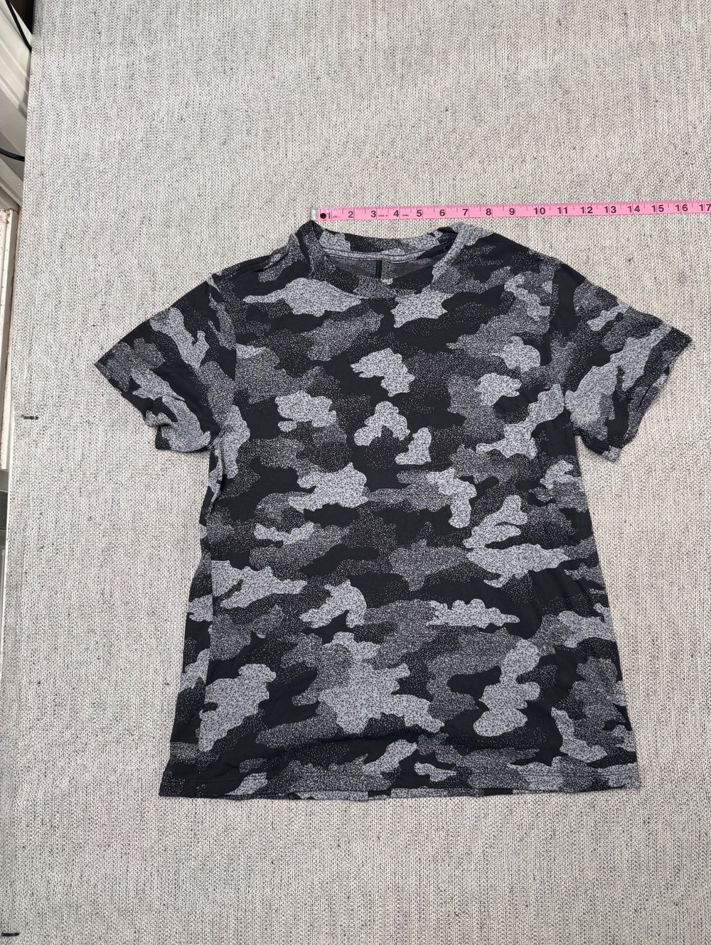 Lululemon Women's Camo Pattern Short Sleeve Athletic Shirt -